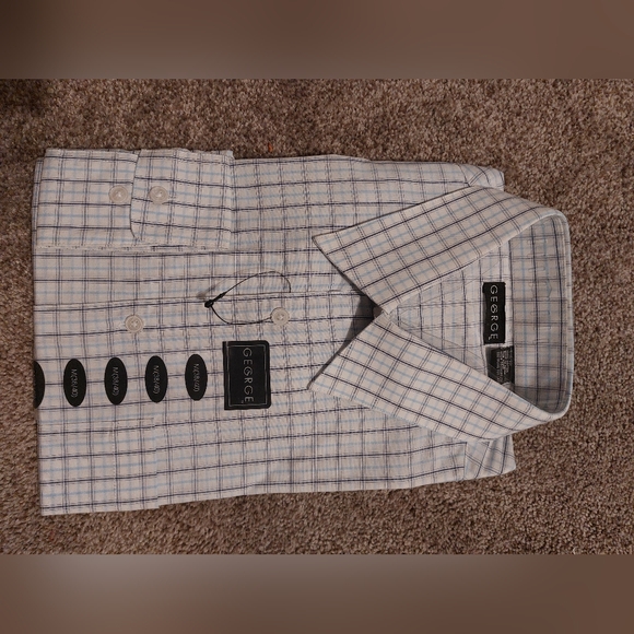 Nwot George button down medium - Picture 3 of 4
